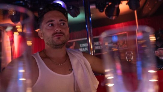 Кадр из 3 серии 2 сезона сериала «Голяк»