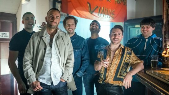 Кадр из 1 серии 3 сезона сериала «Голяк»